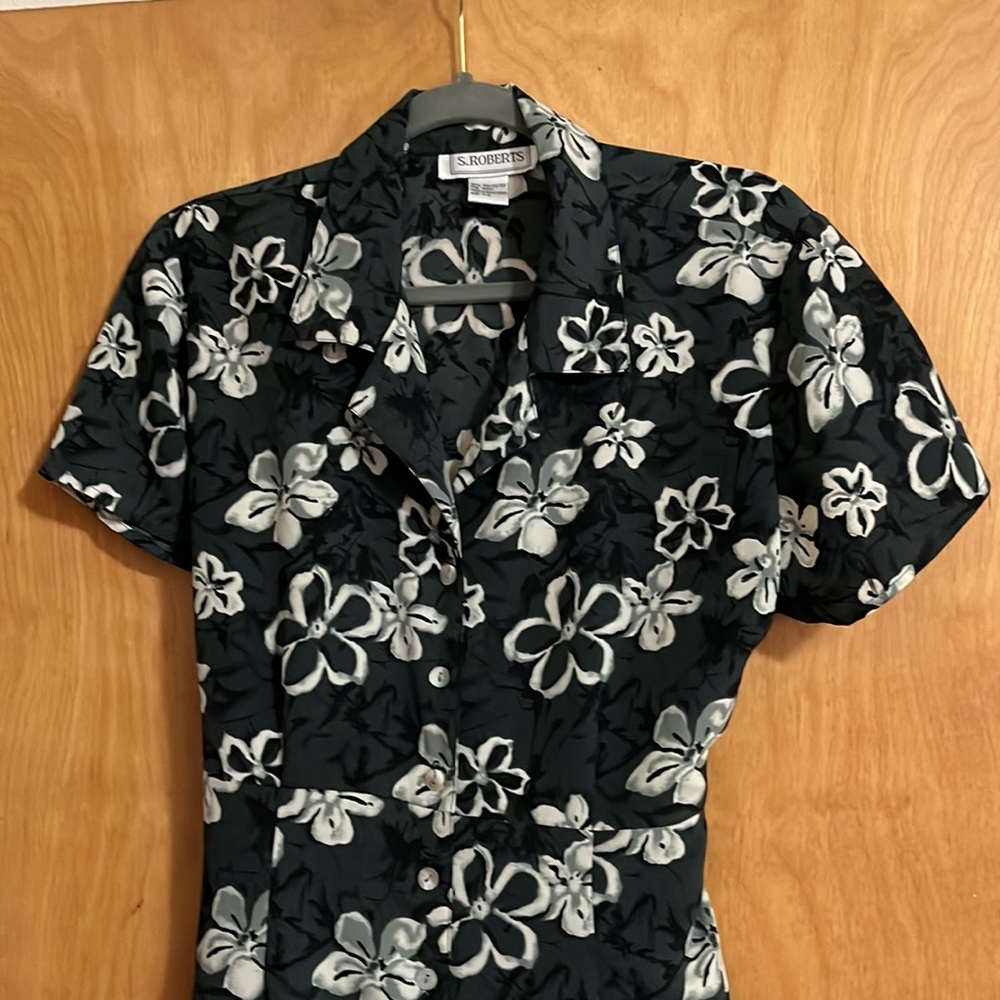 dress - Picture 2 of 7